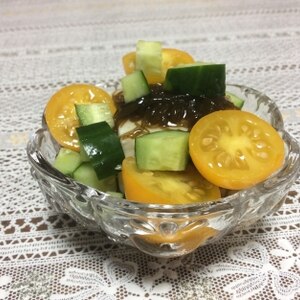 ドレッシング不要！豆腐ともずく酢と水菜のサラダ♪